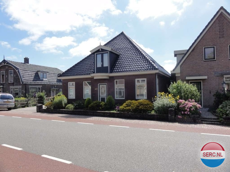 Dorpsstraat — Noord-Scharwoude