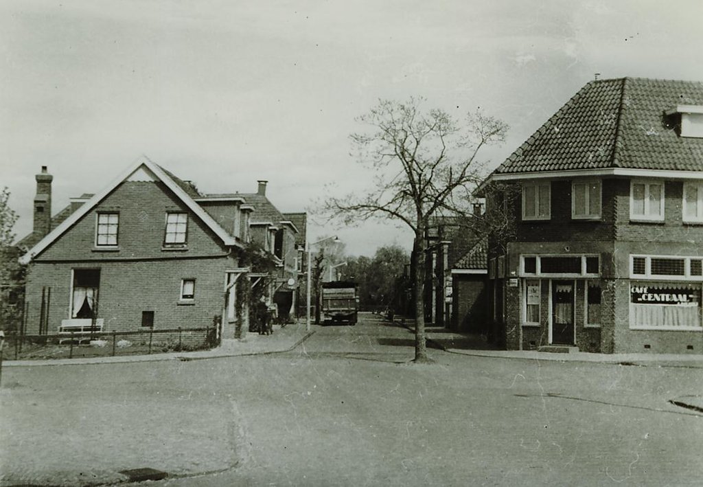 Marktstraat, zicht vanaf de Markt — Dedemsvaart