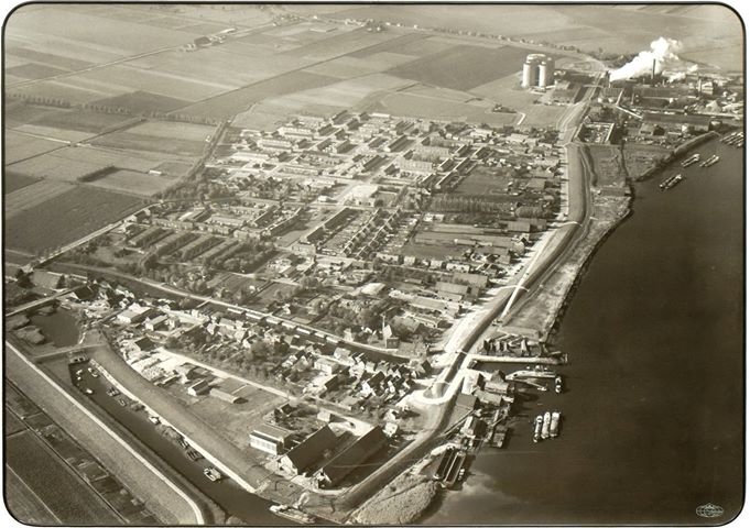 Luchtfoto's — Puttershoek